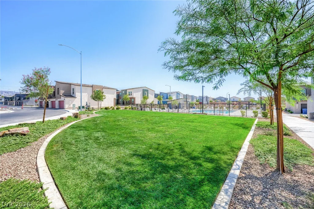 6108 Hibiscus Garden, North Las Vegas, NV 89081