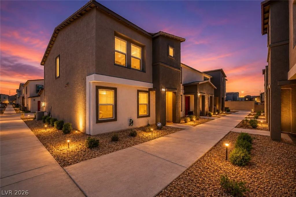 6108 Hibiscus Garden, North Las Vegas, NV 89081