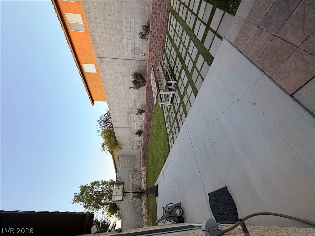 2556 Coral Sky, Las Vegas, NV 89142