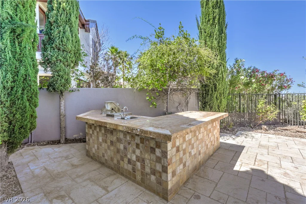 2068 Orchard Mist, Las Vegas, NV 89135