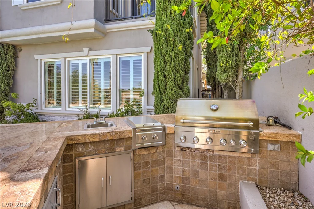2068 Orchard Mist, Las Vegas, NV 89135
