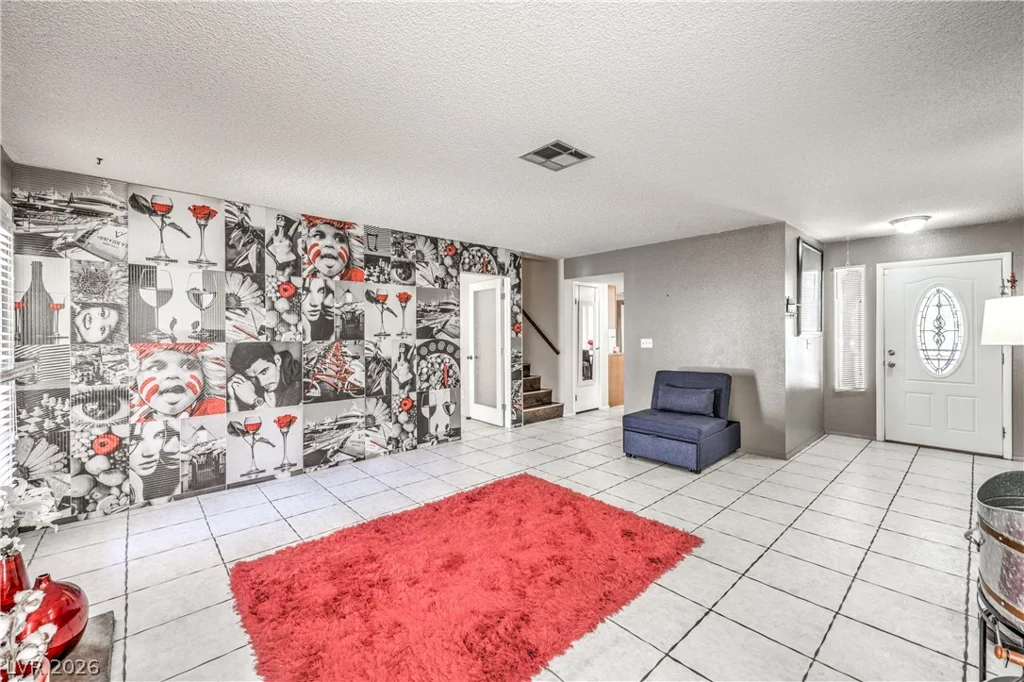 6633 Crosstimber, Las Vegas, NV 89108