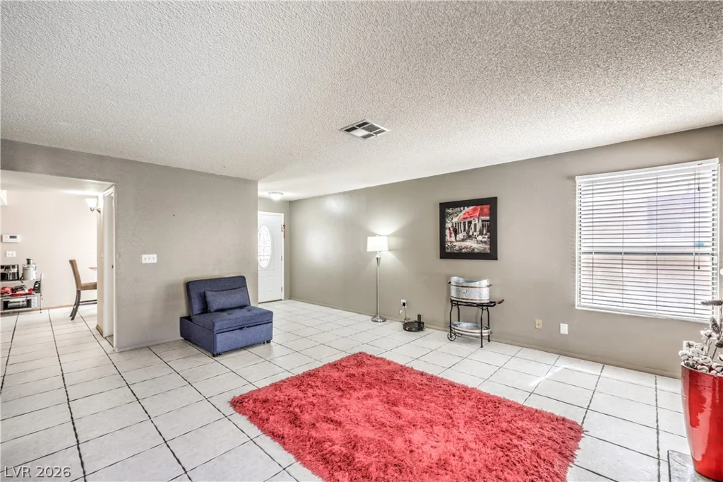6633 Crosstimber, Las Vegas, NV 89108