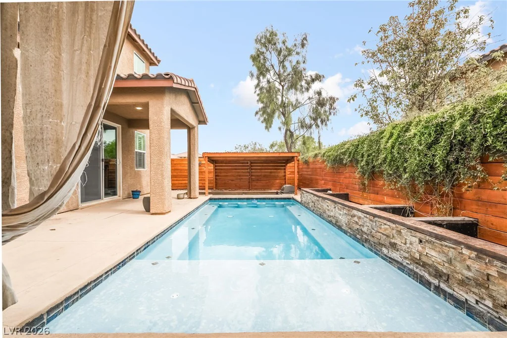 10568 Painted Bridge, Las Vegas, NV 89179