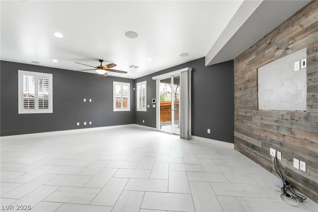 10568 Painted Bridge, Las Vegas, NV 89179