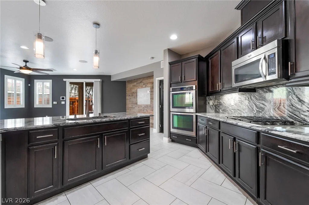10568 Painted Bridge, Las Vegas, NV 89179