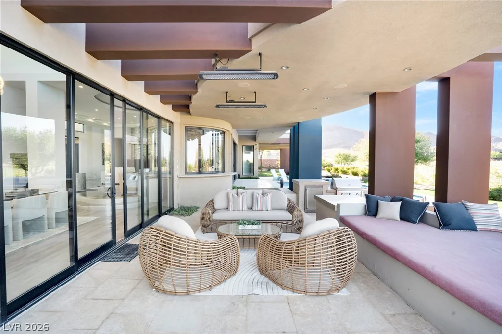 10 Ridge Blossom, Las Vegas, NV 89135