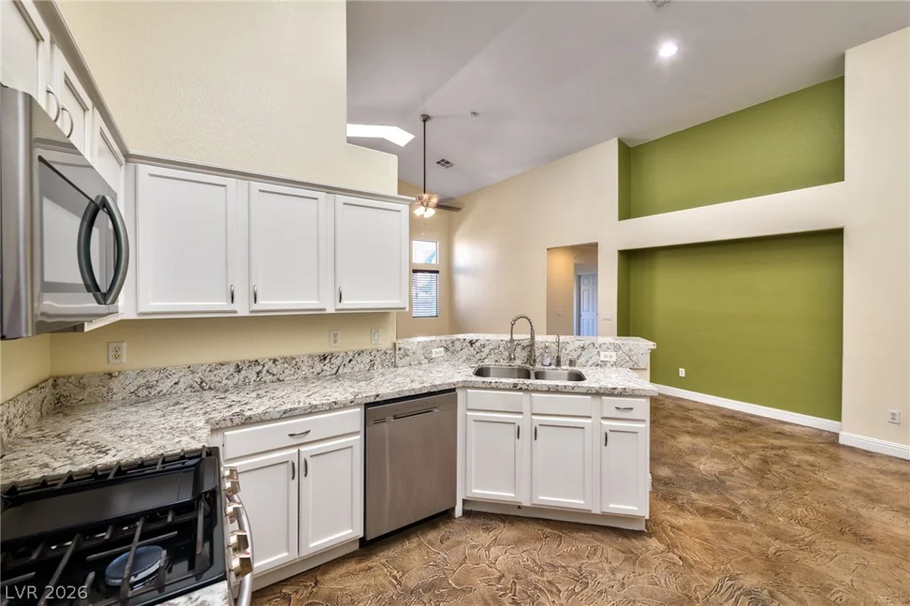 3963 Pembridge, Las Vegas, NV 89121