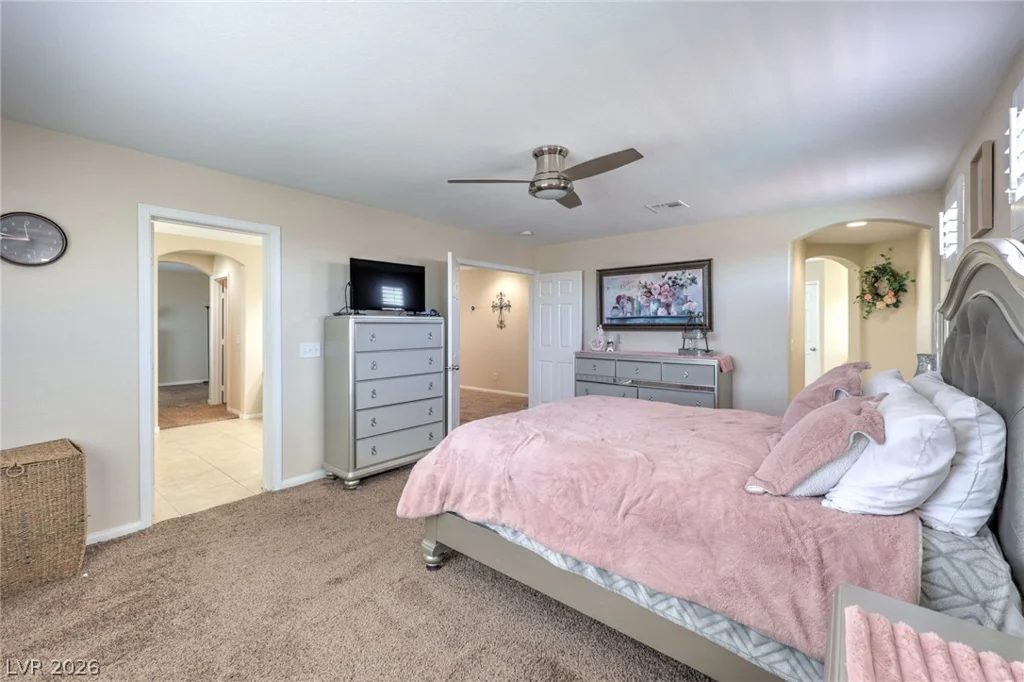4925 Goldfield, North Las Vegas, NV 89031