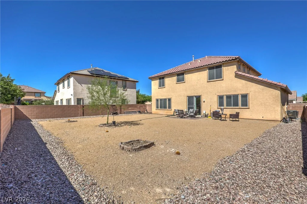 4925 Goldfield, North Las Vegas, NV 89031