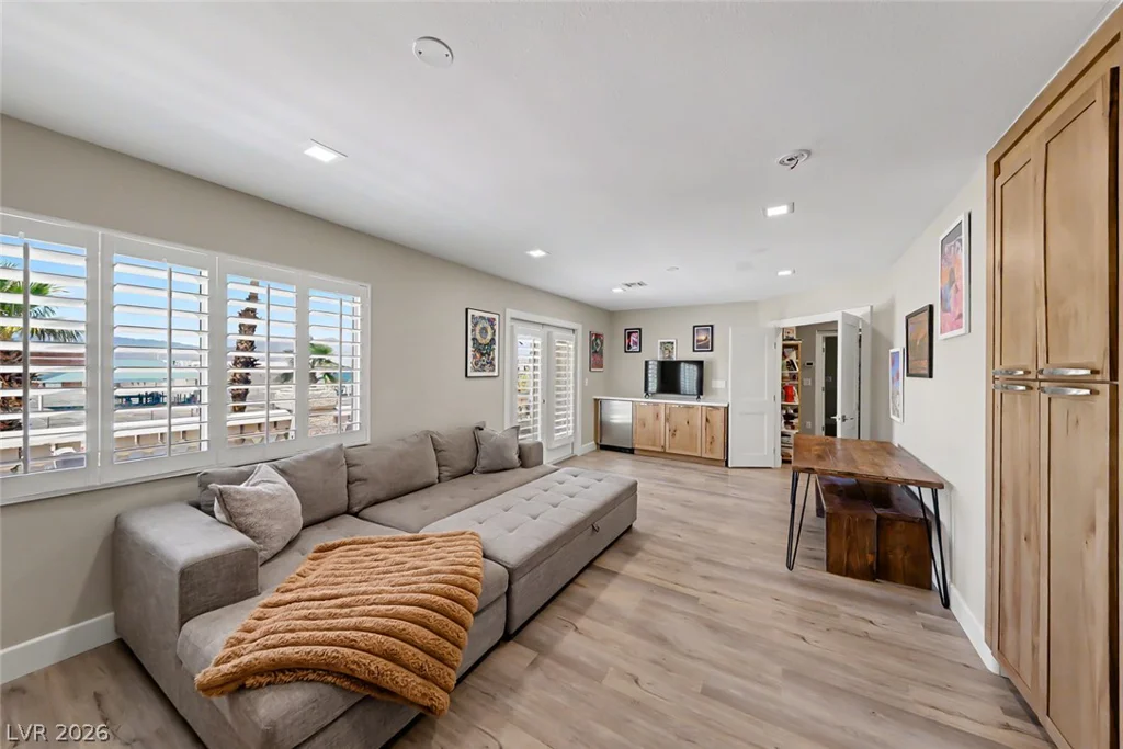 8986 Sidebrook, Las Vegas, NV 89129