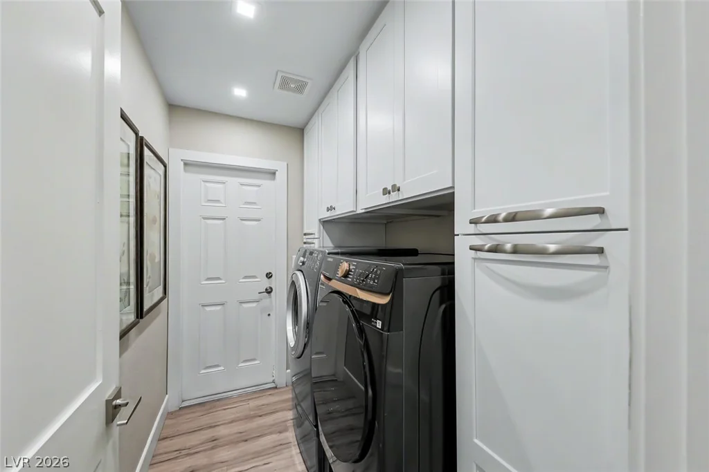 8986 Sidebrook, Las Vegas, NV 89129