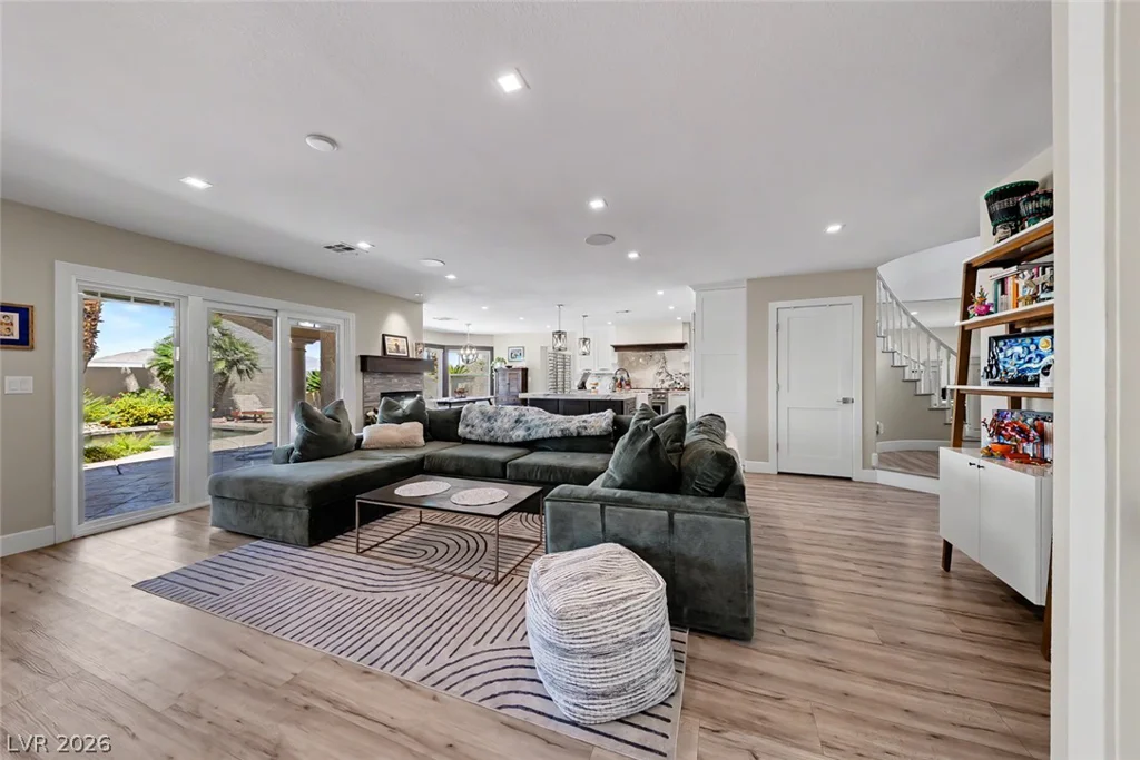 8986 Sidebrook, Las Vegas, NV 89129