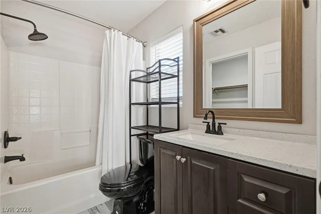 8432 Warthen Meadows, Las Vegas, NV 89131