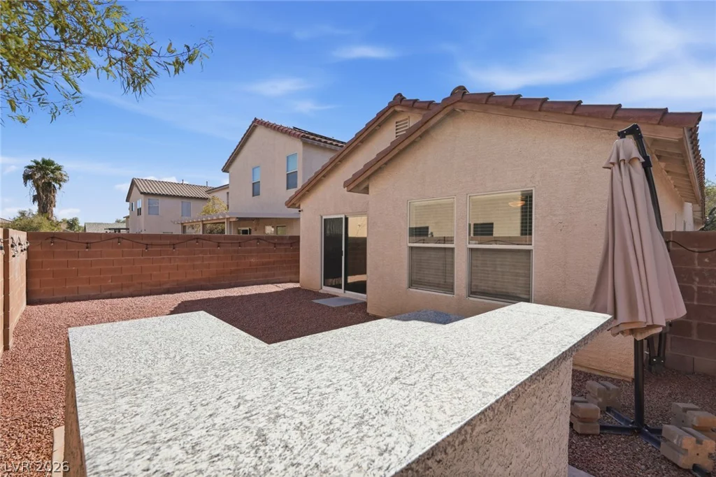 8432 Warthen Meadows, Las Vegas, NV 89131