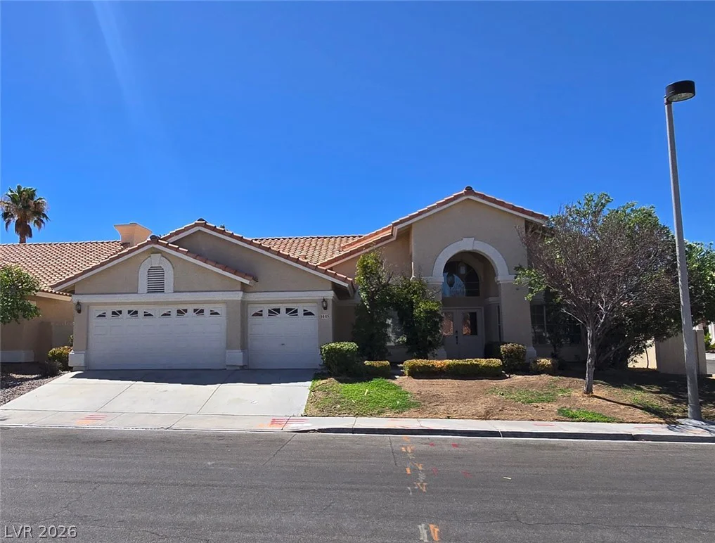 1445 Castle Crest, Las Vegas, NV 89117
