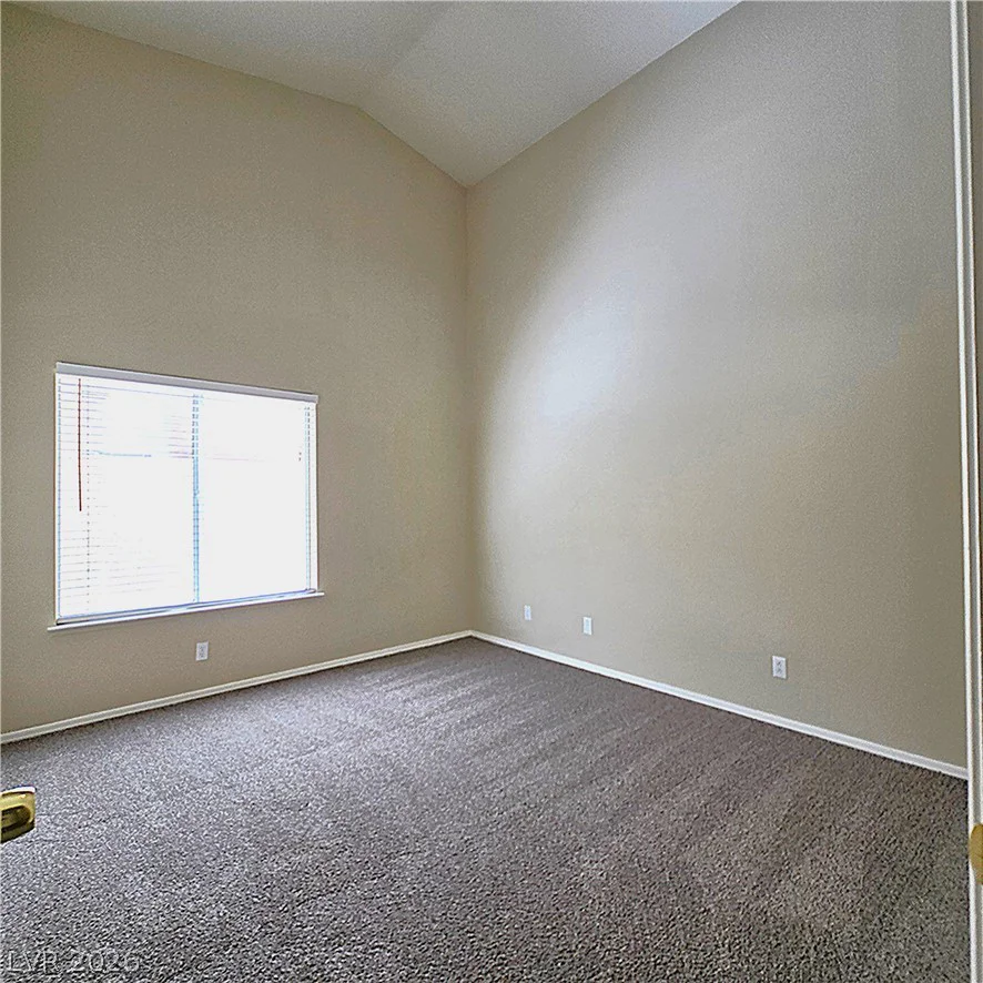 1445 Castle Crest, Las Vegas, NV 89117