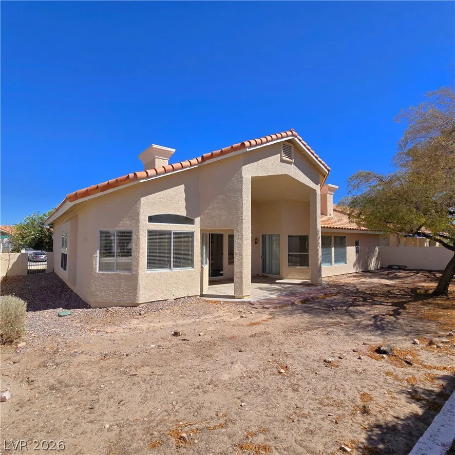 1445 Castle Crest, Las Vegas, NV 89117