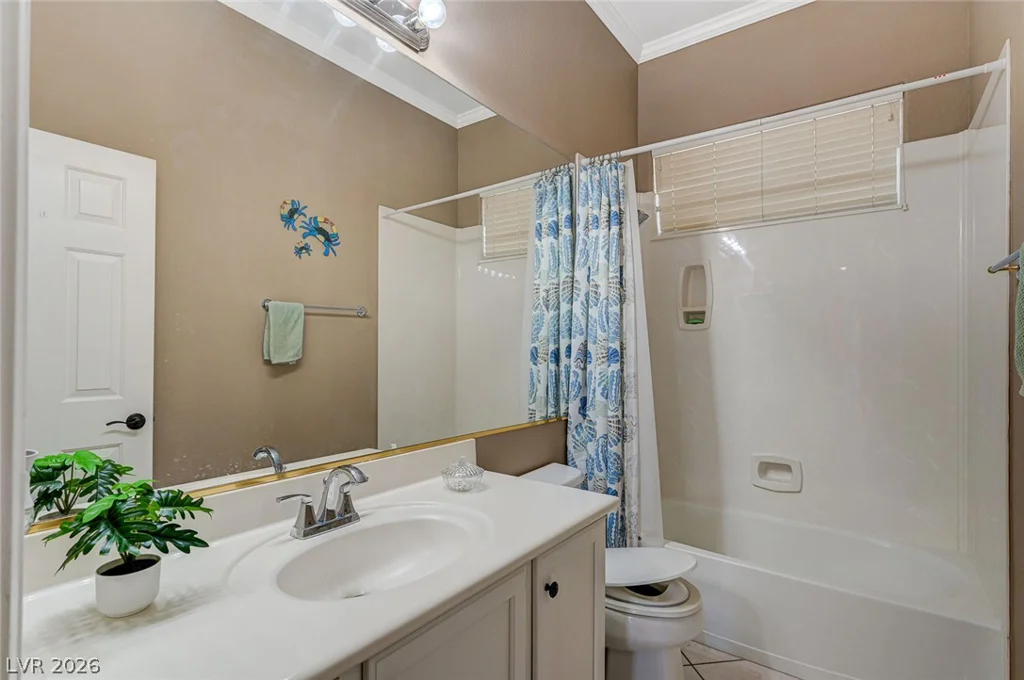10800 Cedar Forest, Las Vegas, NV 89144