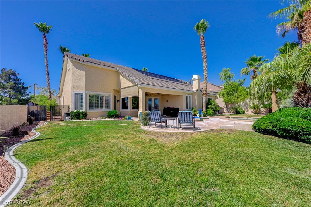 10800 Cedar Forest, Las Vegas, NV 89144