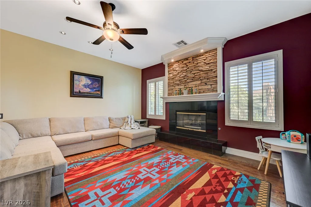 10800 Cedar Forest, Las Vegas, NV 89144