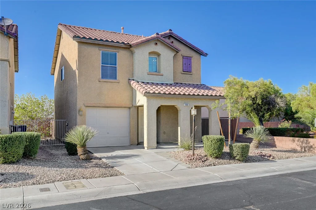 194 Gilliflower, Las Vegas, NV 89183