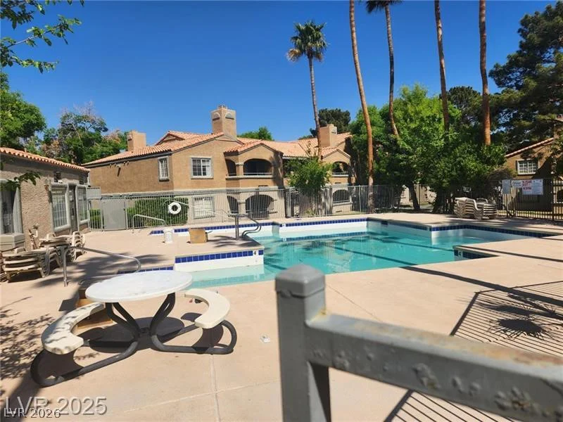 5261 Mission Carmel, Las Vegas, NV 89107