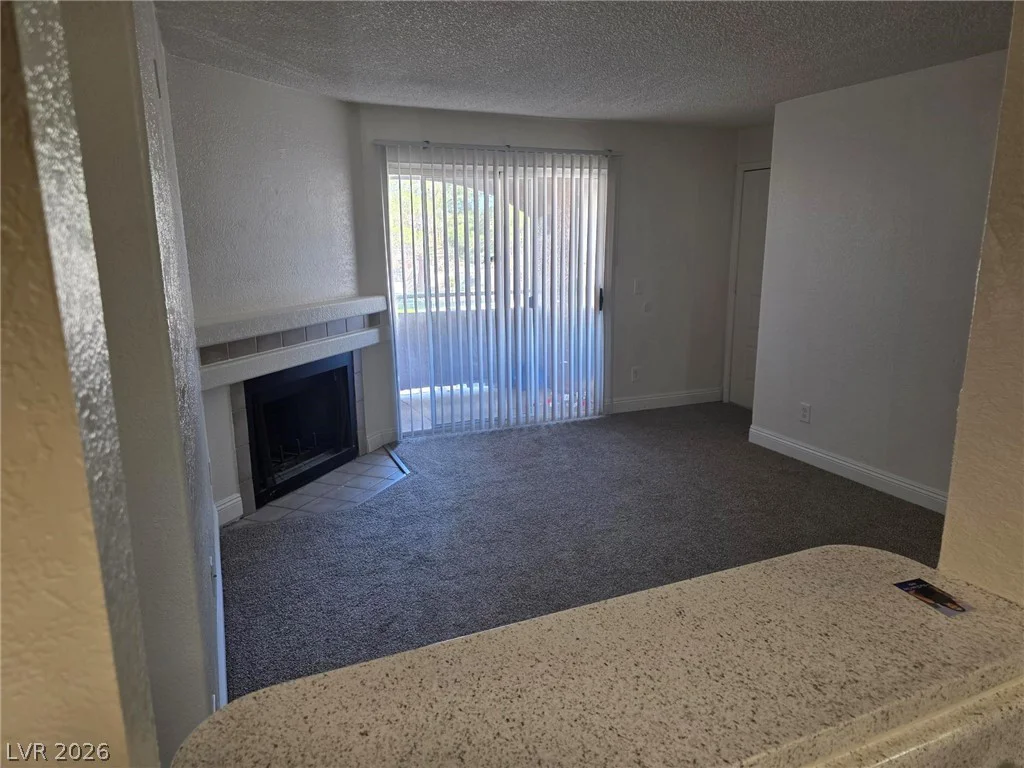5261 Mission Carmel, Las Vegas, NV 89107