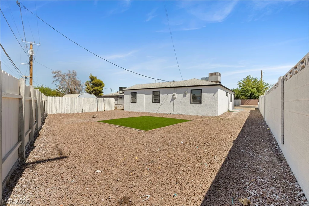 30 Victory, Henderson, NV 89015