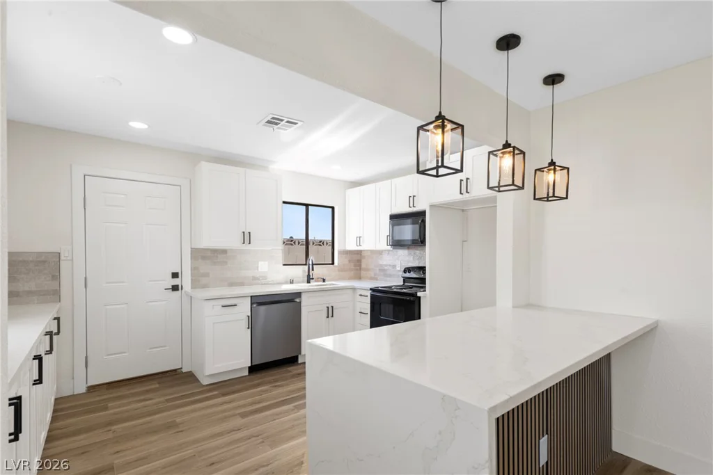 30 Victory, Henderson, NV 89015