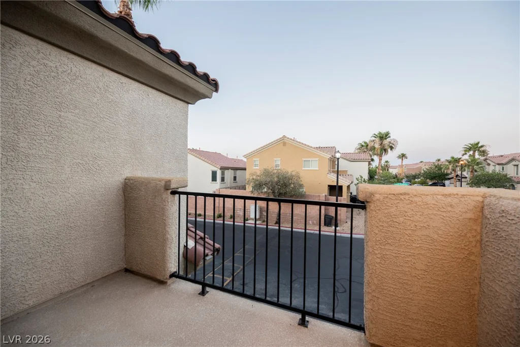 445 Royal Bridge, Las Vegas, NV 89178