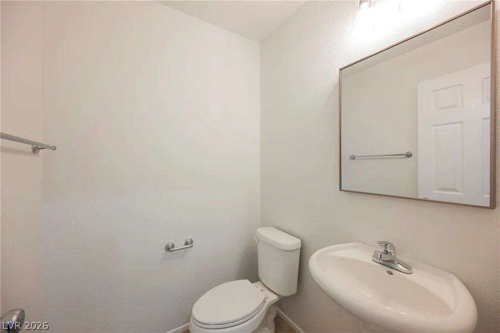 445 Royal Bridge, Las Vegas, NV 89178