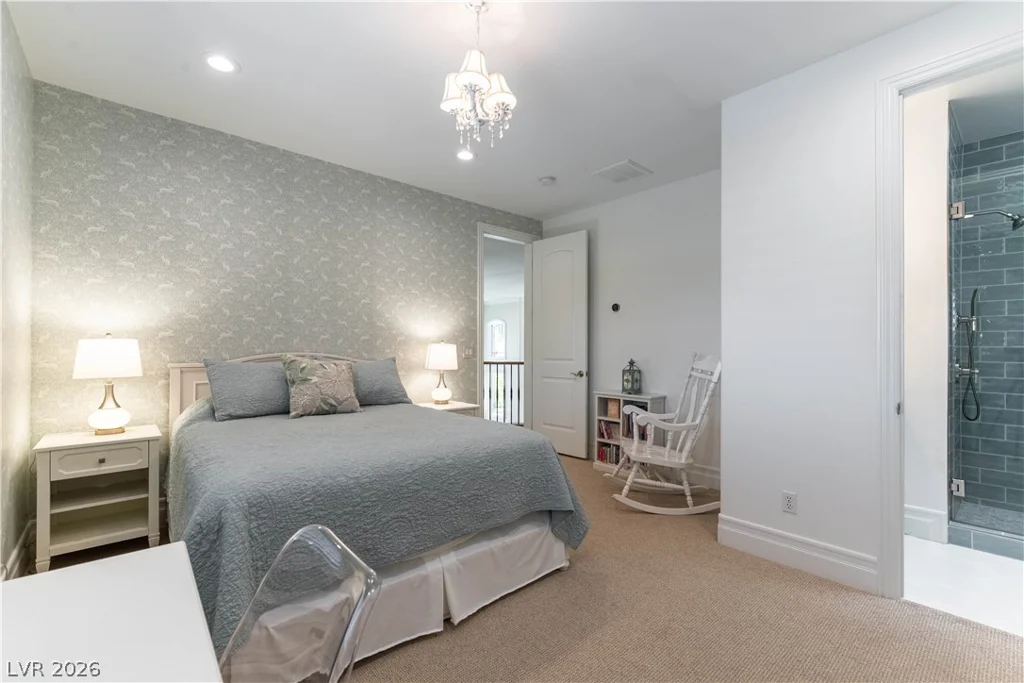 10100 Cresent Mesa, Las Vegas, NV 89145