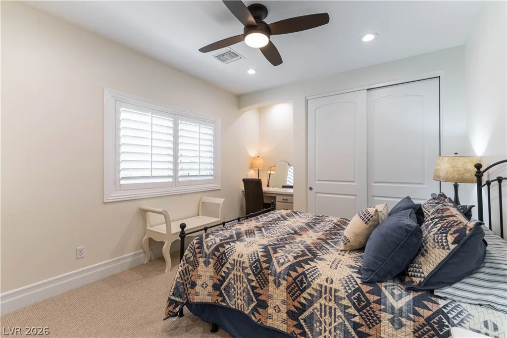 10100 Cresent Mesa, Las Vegas, NV 89145
