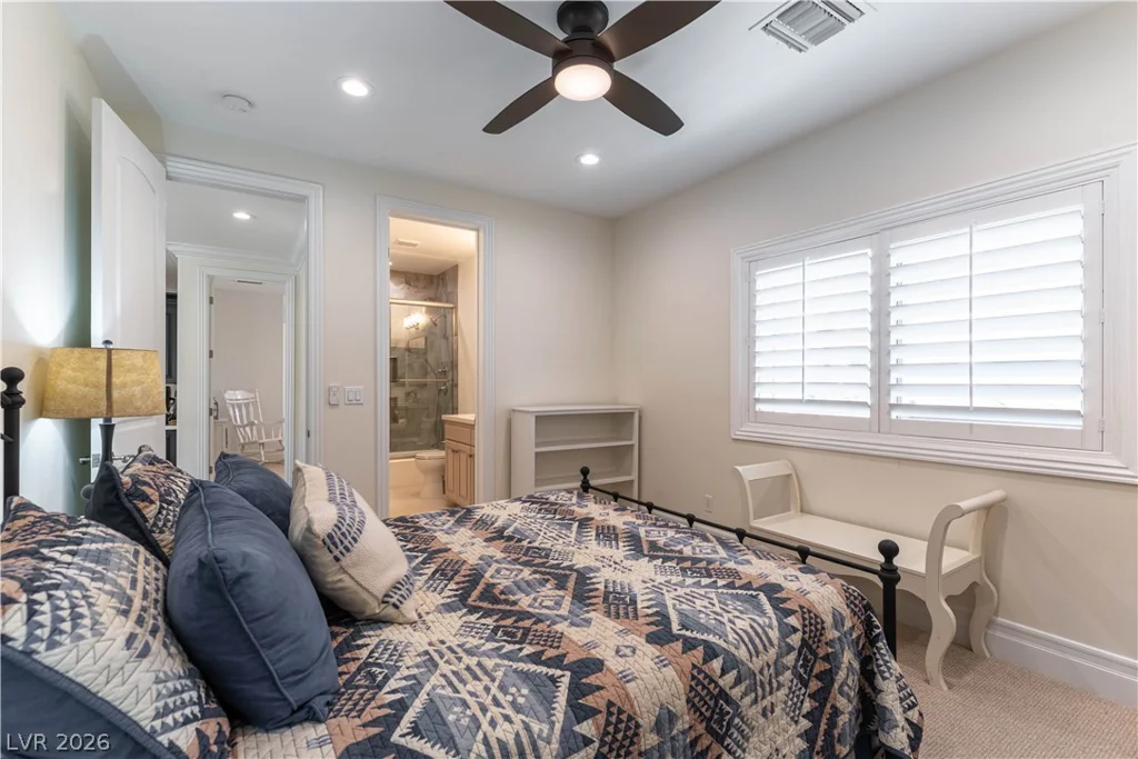10100 Cresent Mesa, Las Vegas, NV 89145