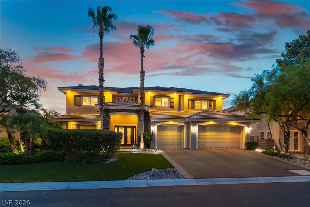 10100 Cresent Mesa, Las Vegas, NV 89145