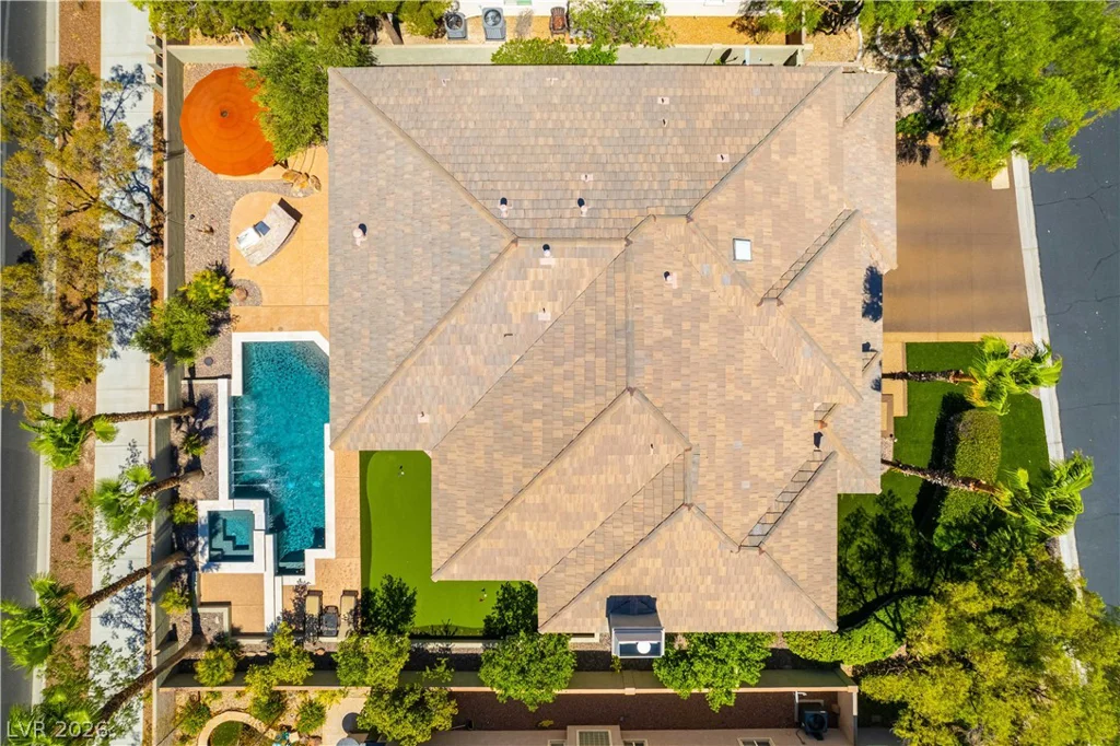 10100 Cresent Mesa, Las Vegas, NV 89145