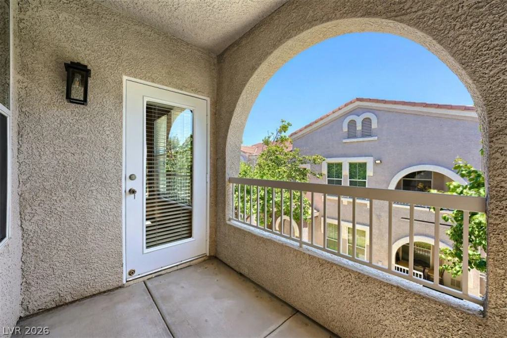 10001 Peace, Las Vegas, NV 89147