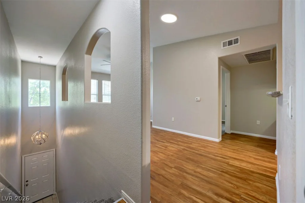 10001 Peace, Las Vegas, NV 89147