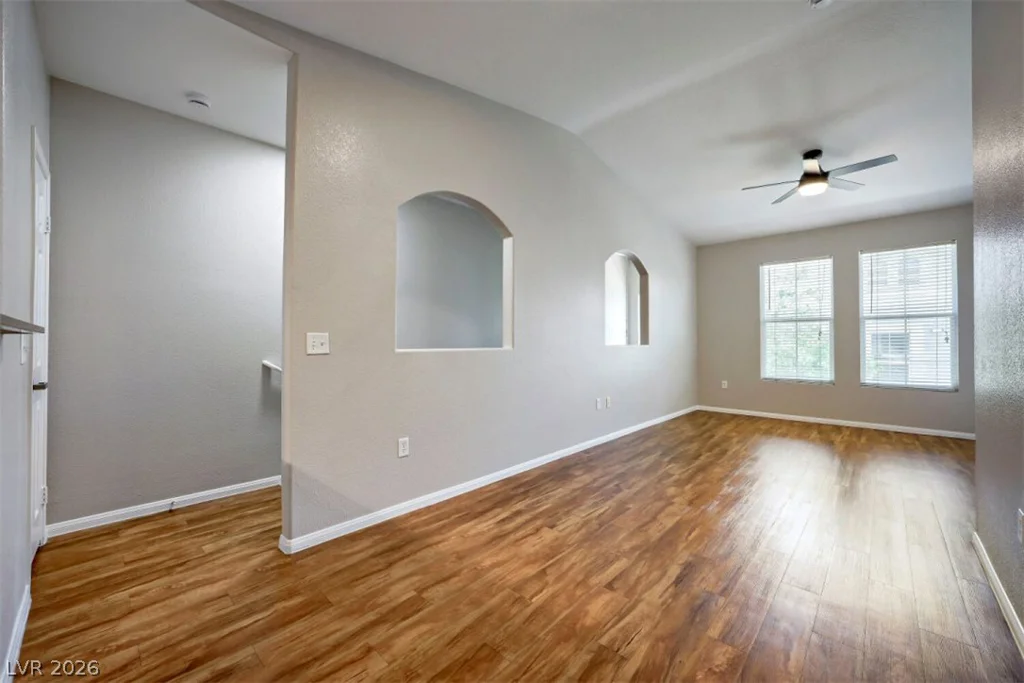 10001 Peace, Las Vegas, NV 89147