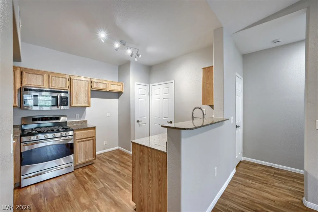 10001 Peace, Las Vegas, NV 89147
