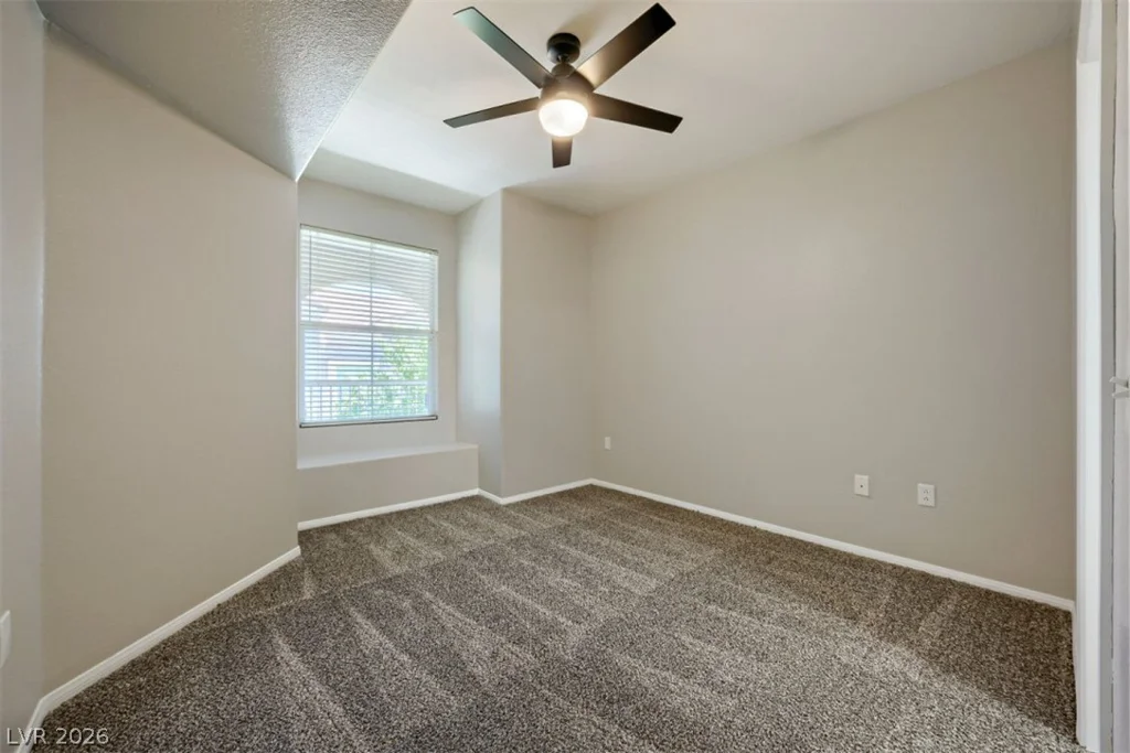 10001 Peace, Las Vegas, NV 89147