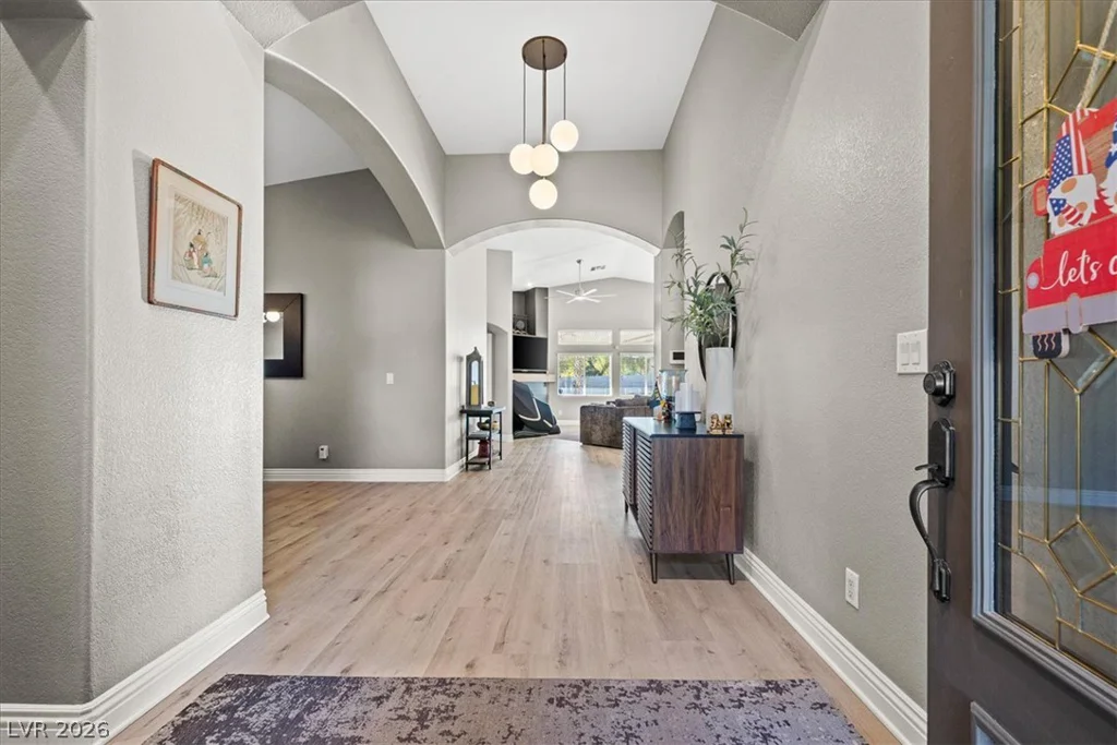 6717 Hawthorne Creek, Las Vegas, NV 89131