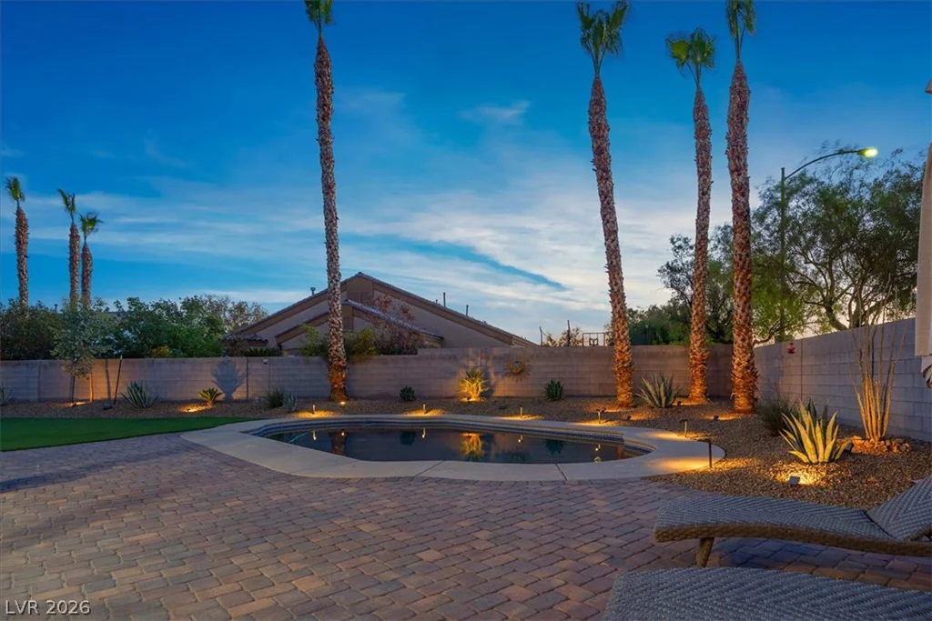 6717 Hawthorne Creek, Las Vegas, NV 89131
