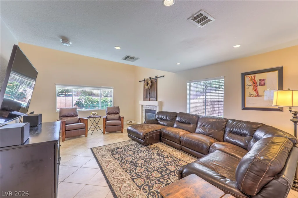 33 TRAILSIDE, Henderson, NV 89012