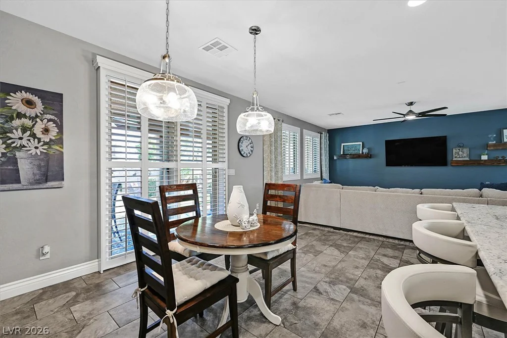 6565 Mission Crest, Las Vegas, NV 89131