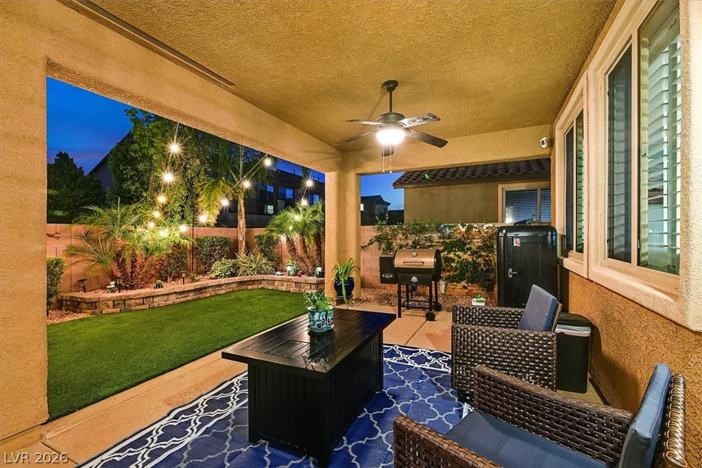 6565 Mission Crest, Las Vegas, NV 89131
