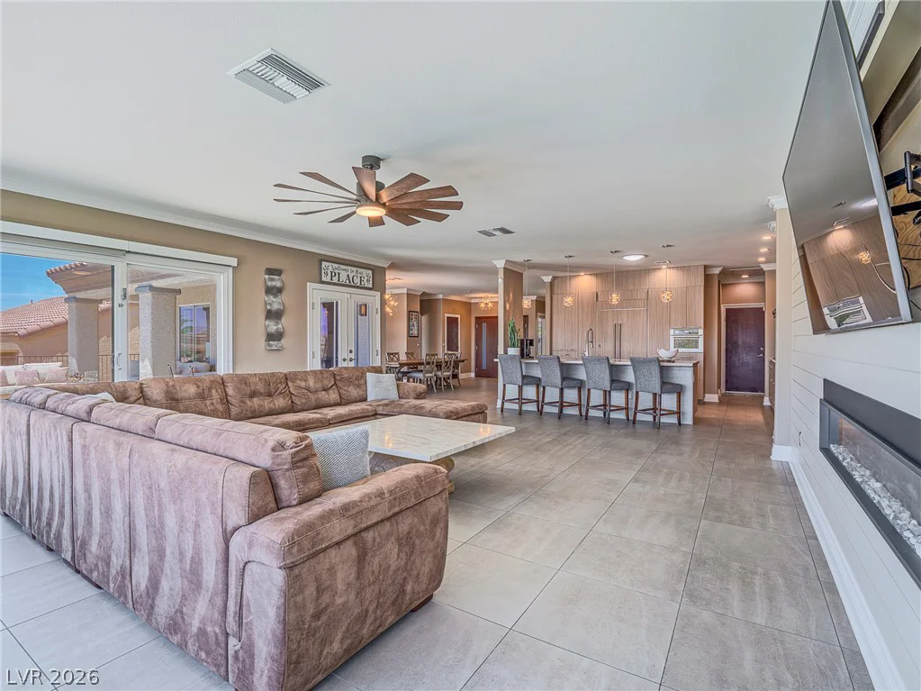 1999 Oliver Springs, Henderson, NV 89052