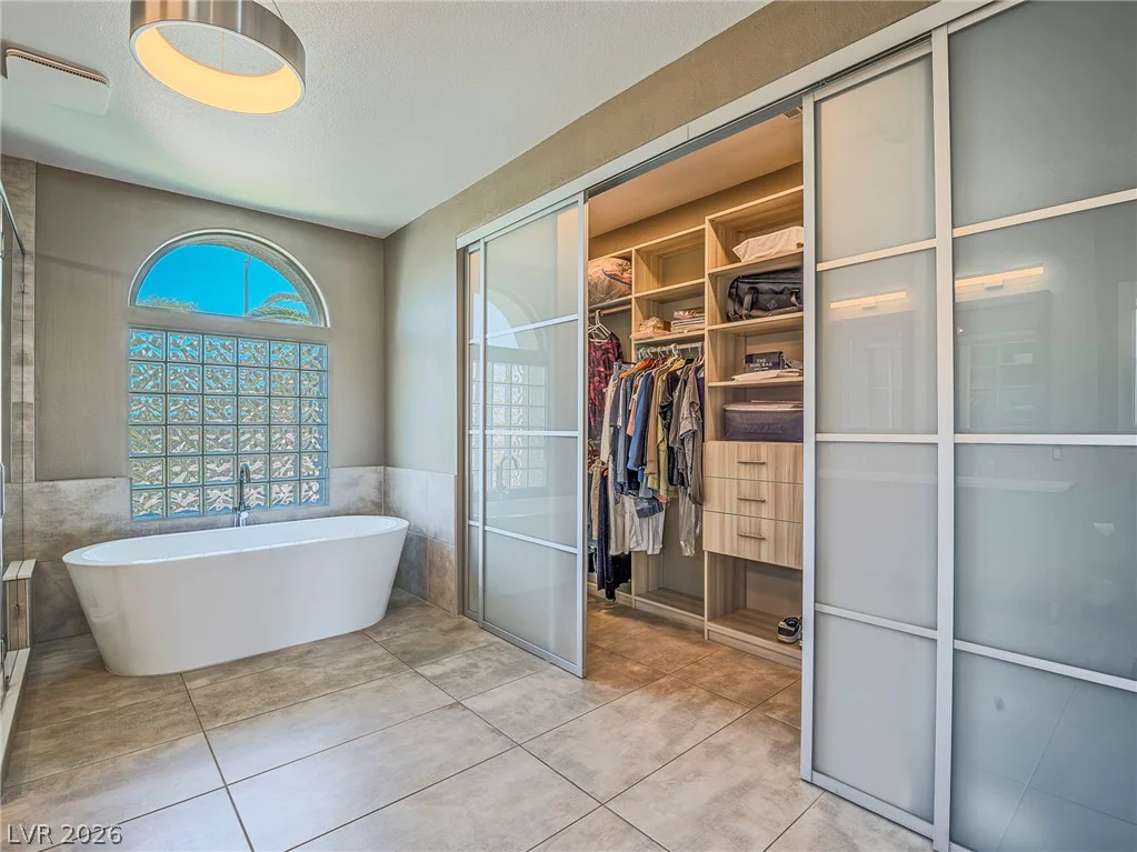 1999 Oliver Springs, Henderson, NV 89052