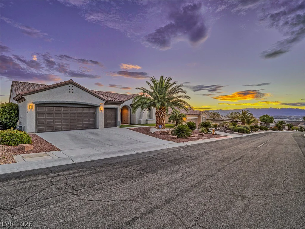 1999 Oliver Springs, Henderson, NV 89052